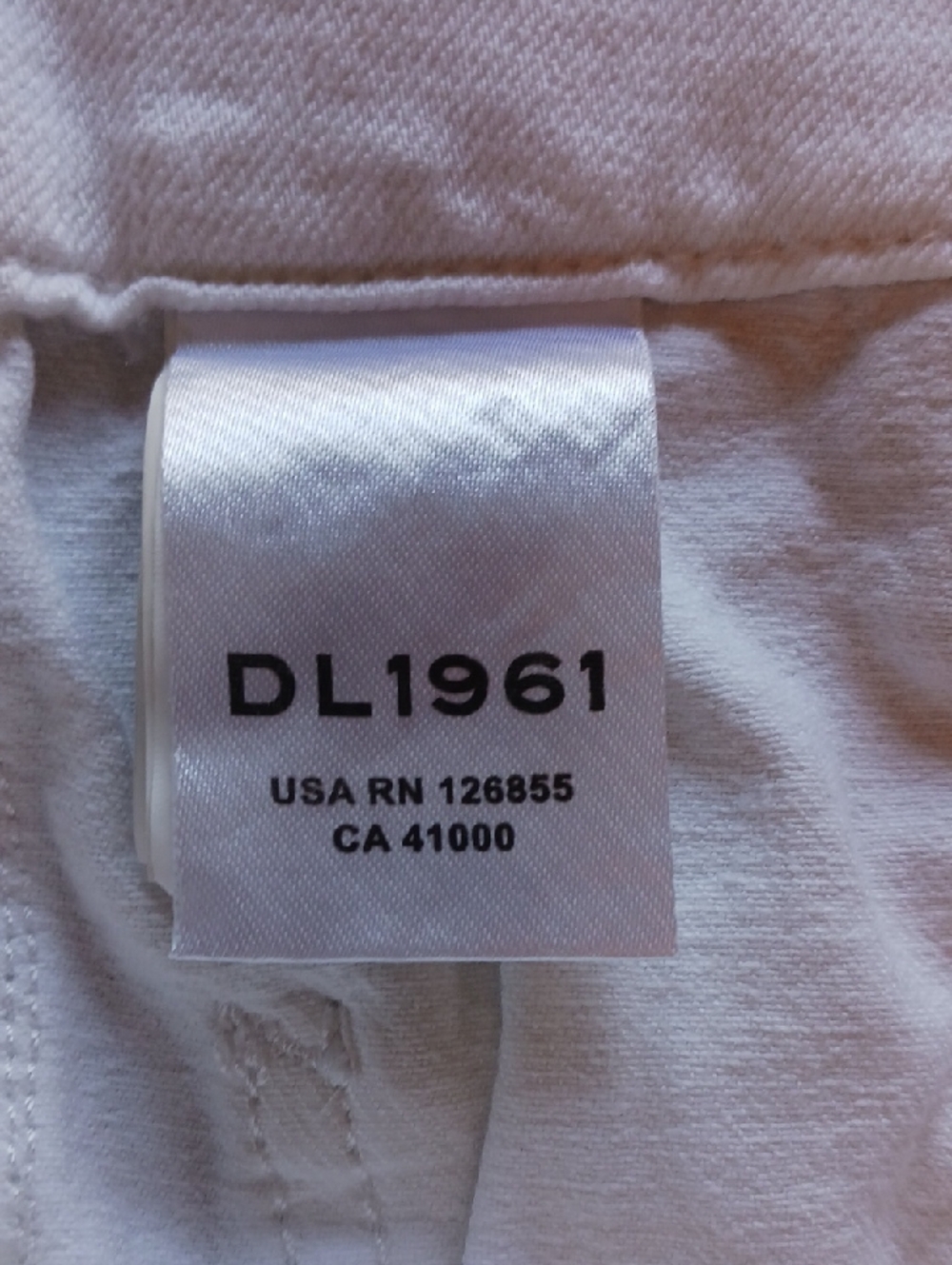 DL 1961 Shorts - Picture 12 of 13